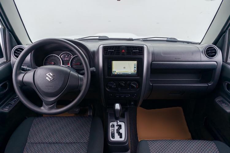 Used Suzuki Jimny 2015 1.3L AT JLX Navigation Edition