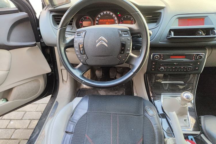 Used Citroen C5 2013 2.0L Manual Comfort Version