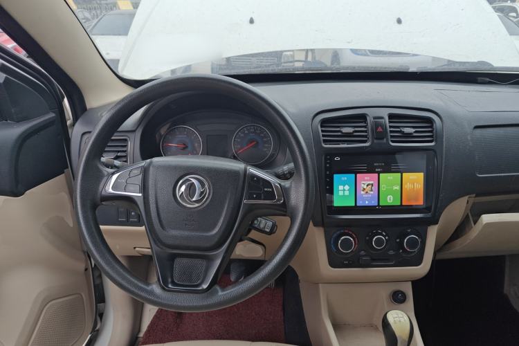 Used Dongfeng Fengon 370 2016 1.5L Manual Standard Edition SFG15-05 7 Seats