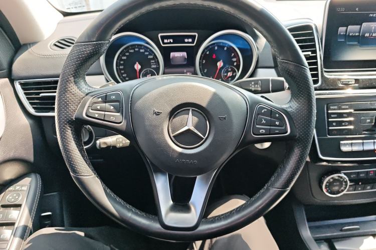 Used Mercedes-Benz GLE Coupe 2015 GLE 400 4MATIC Coupe SUV Steering Wheel