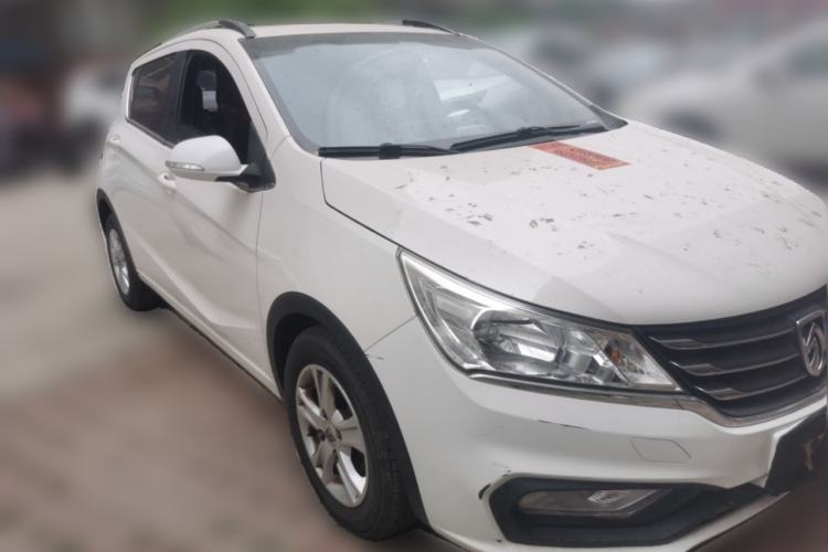 Used Baojun 310 2016 1.2L Manual Luxury Model
