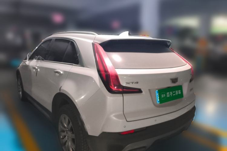 Used Cadillac XT4 2018 28T Two-Wheel-Drive Luxury Model