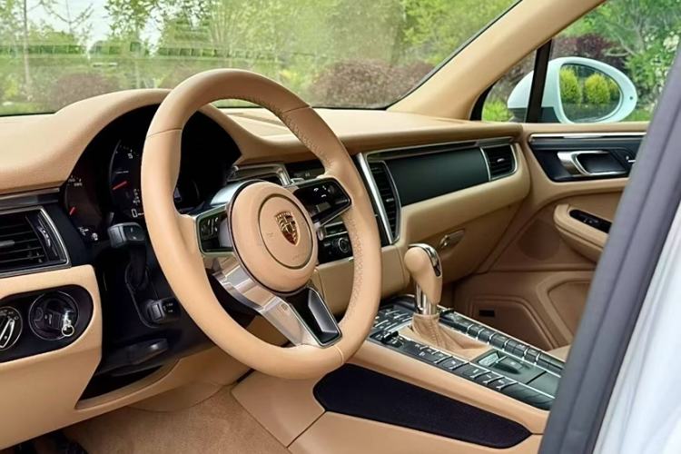 Used Porsche Macan 2014 Macan 2.0T