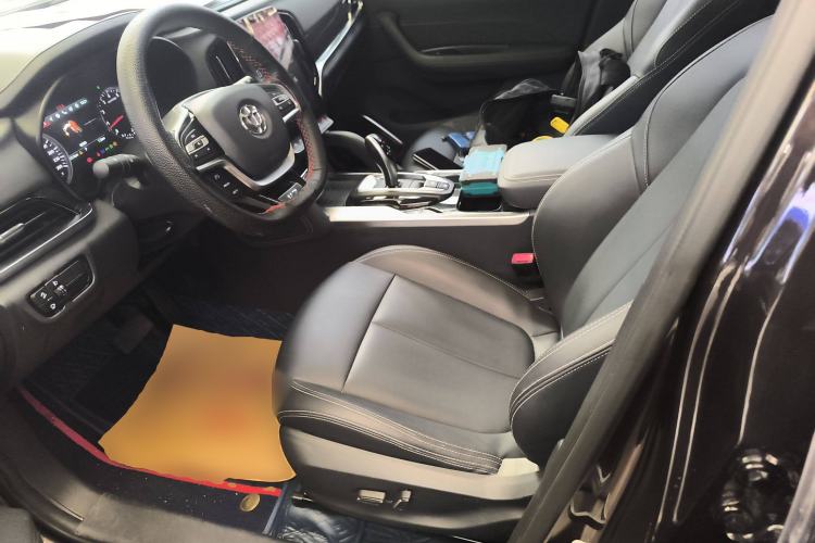 Used Brilliance V7 2018 280T DCT Luxury Model 5 Seats
