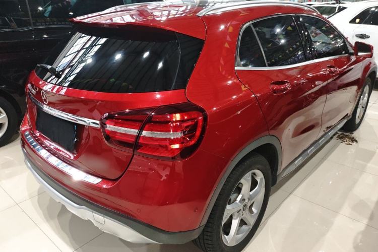 Used Mercedes-Benz GLA 2017 GLA 200 Sport Edition Rear Right 45 Deg