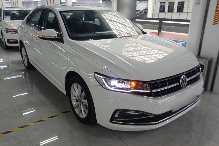 Used Volkswagen Bora 2021 1.5L Automatic Elite Smart Connect Edition Front Right 45 Deg