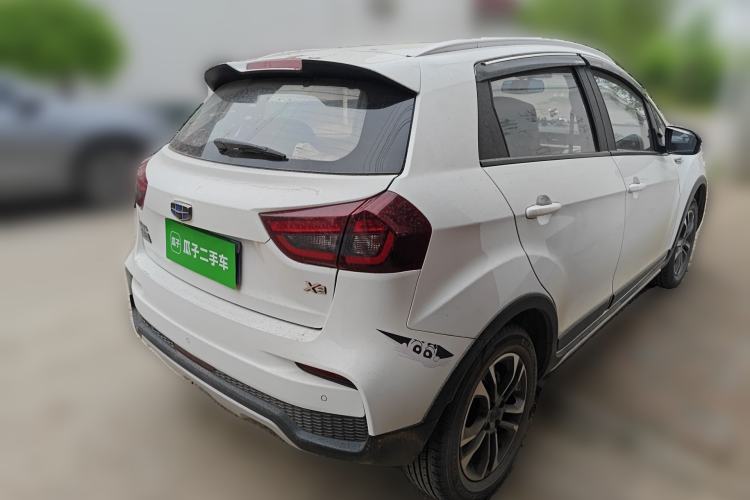 Used Geely Auto Vision X3 2019 Upgraded Model 1.5L CVT Elite Version Rear Right 45 Deg
