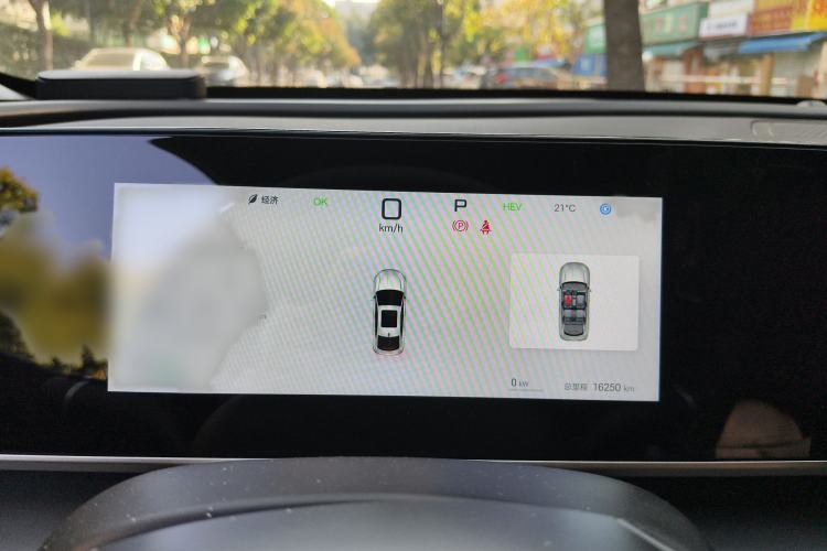 Used BYD Qin L 2025 DM-i Smart Drive 80KM Leading Model