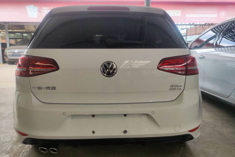 Used Volkswagen Golf 2016 1.4TSI Automatic R-Line