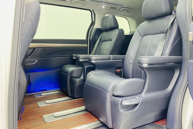 Used GAC Trumpchi M8 2021 Lingxiu Series 390T Ultimate Edition Interior 4