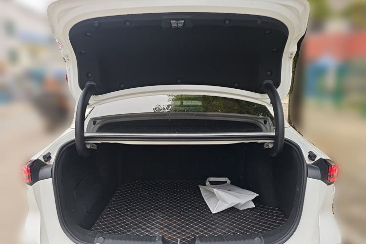 Used Geely Galaxy L6 2023 60km PLUS
