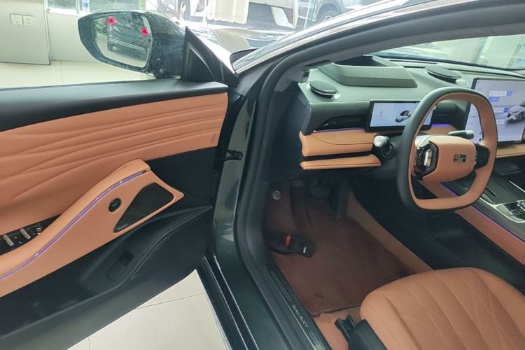 Used Geely Galaxy 8 2025 130km EM-P Starship Edition Driver Seat