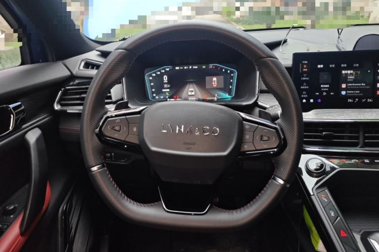 Used Lynk & Co 06 2020 1.5T JinPro model
