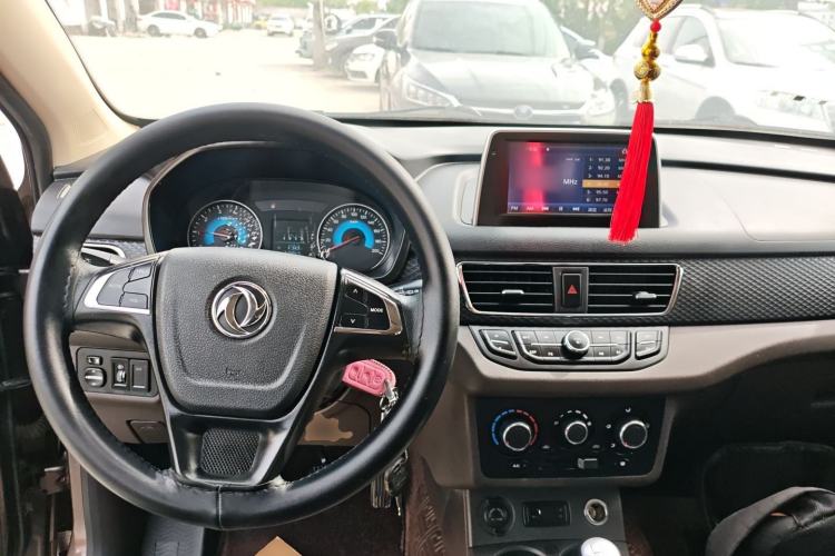 Used Dongfeng Fengon 330 2019 1.5L 330S Manual Comfort Version China VI Standard