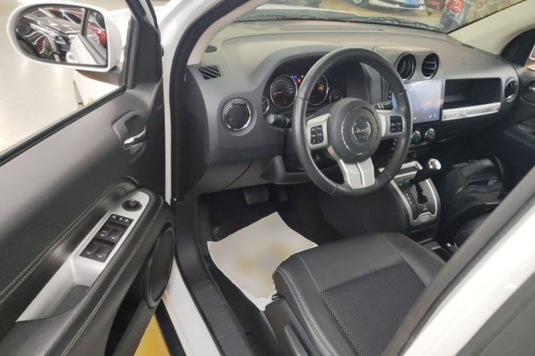 Used Jeep Compass (Import) 2014 Revised Version 2.4L Four-Wheel Drive Comfort Edition