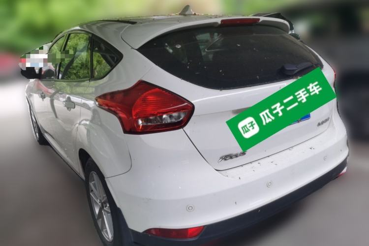 Used Ford Focus 2018 Hatchback Classic 1.6L Automatic Trendy SmartDrive Edition
