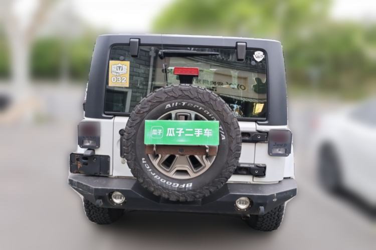 Used Jeep Wrangler 2012 3.6L Sahara two-door version
