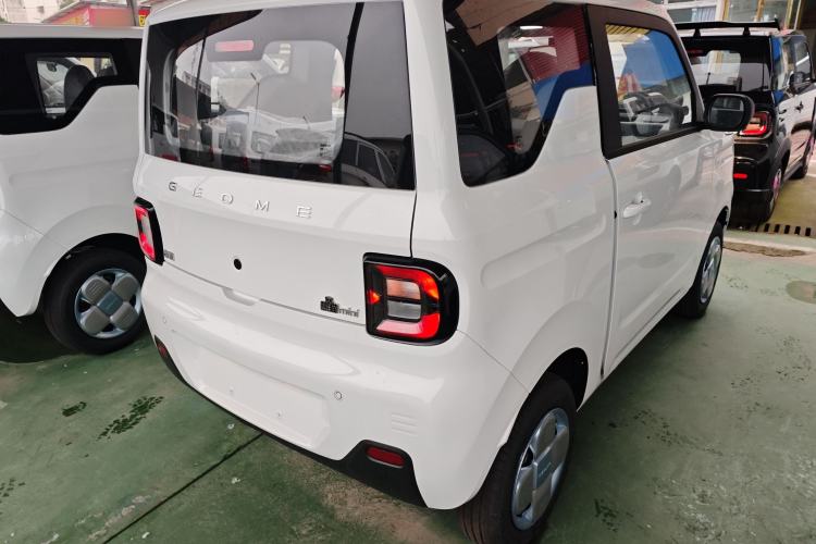 Used Geely Galaxy Panda 2024 Panda Mini 200km Endurance Bear