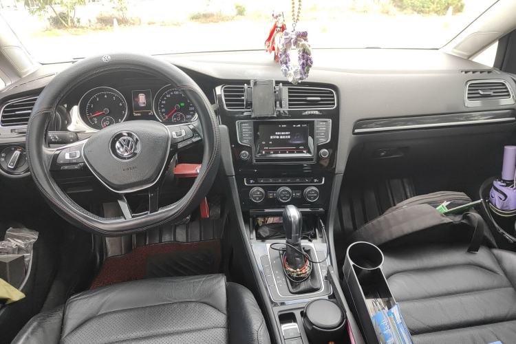 Used Volkswagen Golf 2014 1.4TSI Luxury Travel Edition