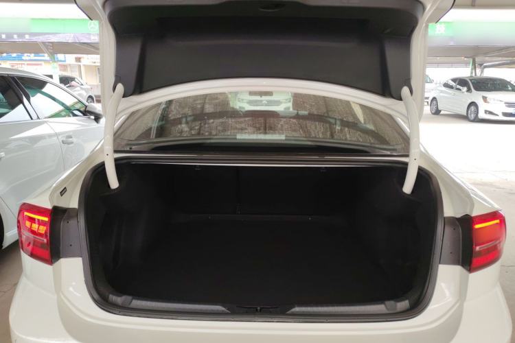 Used Volkswagen Lamando 2019 280TSI DSG Comfort Edition China VI standard