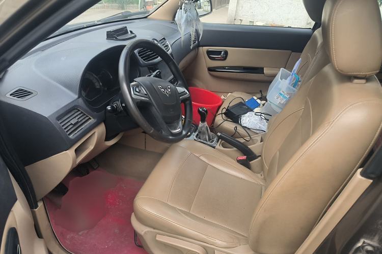 Used Wuling Hongguang 2014 1.5L S Luxury Model