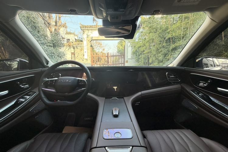 Used EXEED Lanyue 2023 400T Two-Wheel Drive StarRui Edition 6 Seats
