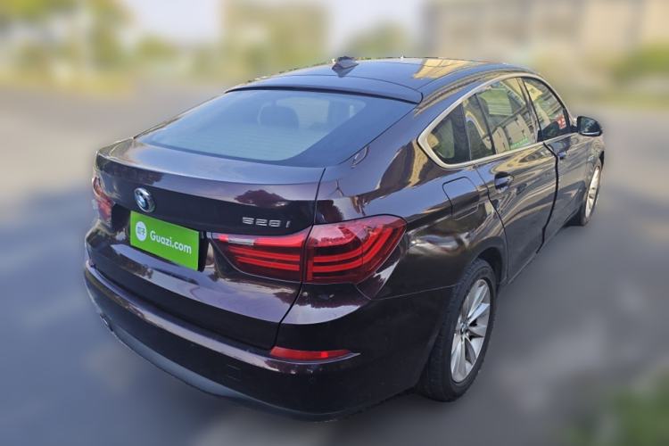 Used BMW 5 Series GT 2015 528i Leading Model