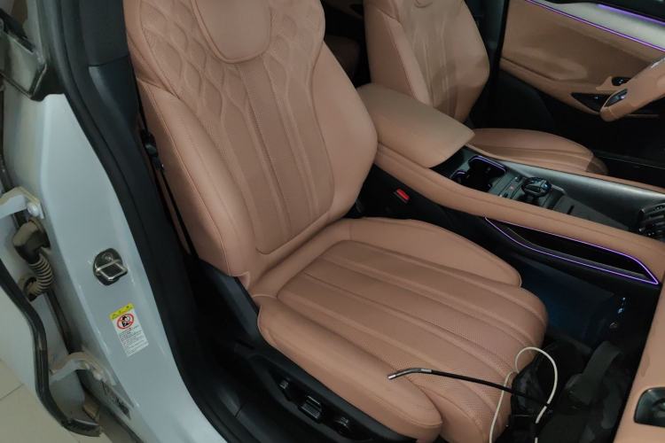 Used BYD Song L EV 2025 Intelligent Driving Version 662 km LiDAR Excellence Edition
