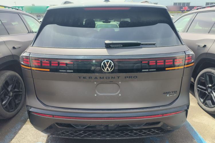 Used Volkswagen Teramont 2025 Tiguan Pro 450TSI Four-Wheel Drive Summit Edition
