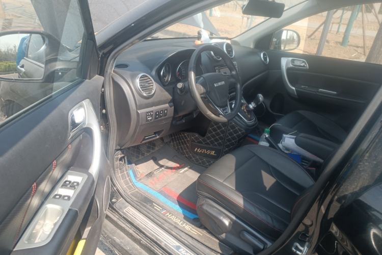 Used Haval H6 2016 Upgraded Model 1.5T Manual Two-Wheel Drive Urban Version