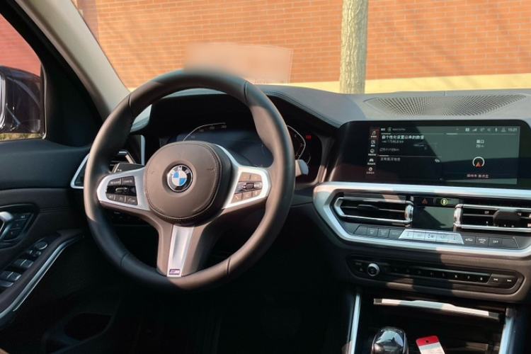 Used BMW 3 Series 2020 Restyled 325Li M Sport Package Interior 5