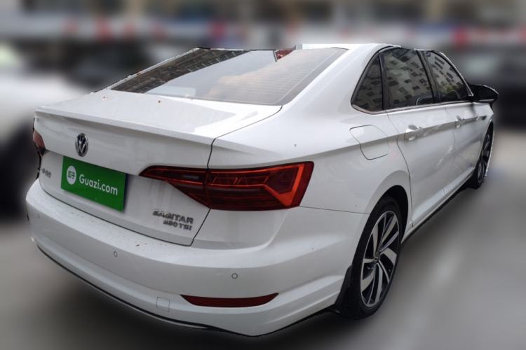 Used Volkswagen Sagitar  Rear Right 45 Deg