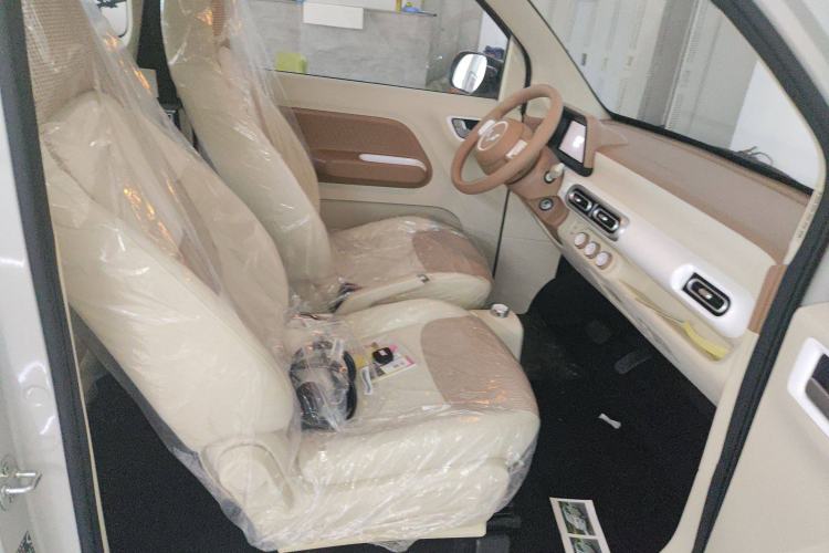 Used Wuling Hongguang MINIEV 2024 3rd Generation 215km Youth Edition