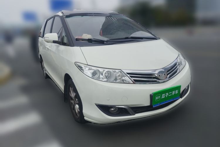 Used BYD M6 2013 2.4L Manual Luxury Model
