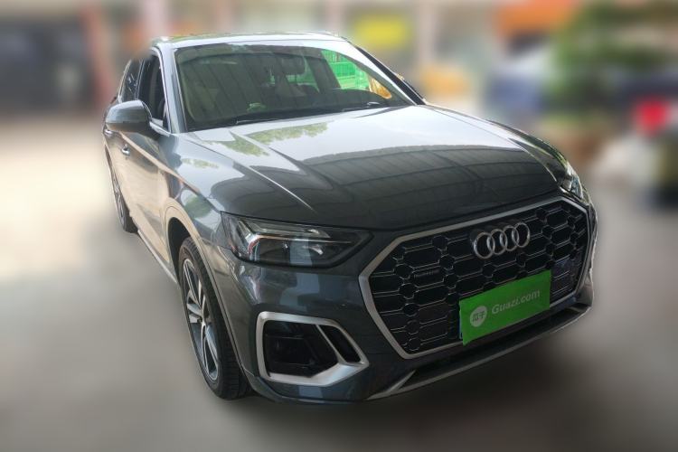 Used Audi Q5L 2022 40T Fashionable and Dynamic Model
