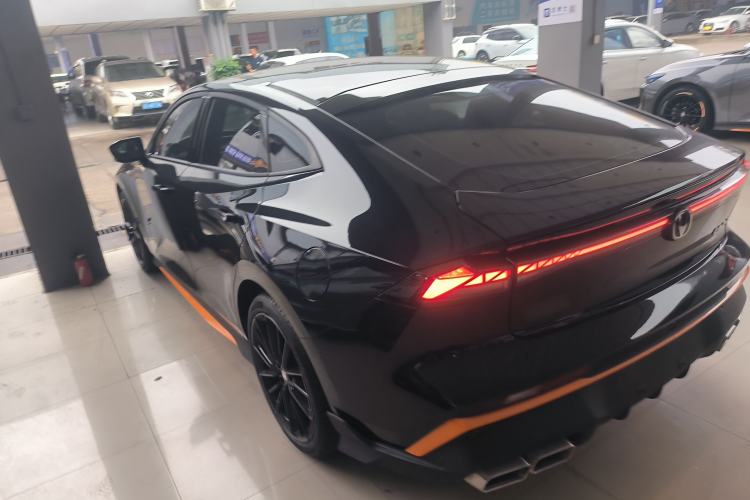 Used CHANGAN UNI-V 2024 1.5T Prestige Sport Edition
