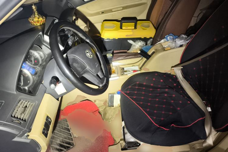 Used BAIC E Series 2013 Sedan 1.3L Manual Special Offer Edition