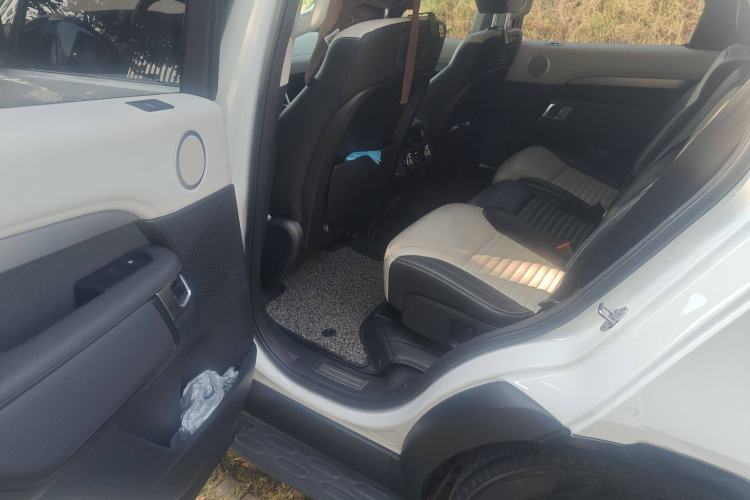 Used Land Rover Discovery 2021 360 PS R-Dynamic S