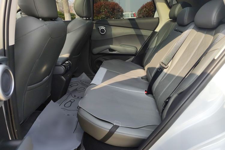 Used BYD Yuan PLUS 2025 Intelligent Driving Version 430 KM Beyond-Range Edition
