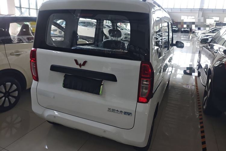 Used Wuling Zhiguang New Energy 2025 Model 305km Ambitious Edition