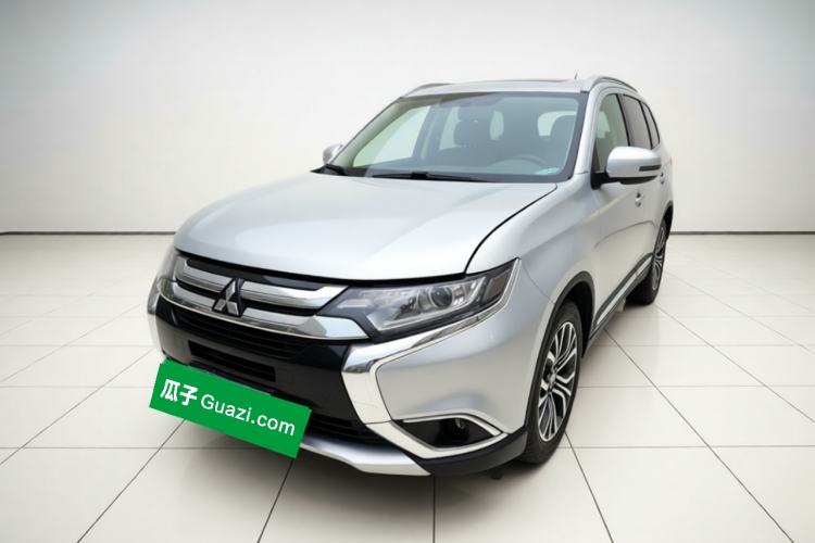 Used Mitsubishi Outlander 2018 2.0L Two-Wheel Drive Glory Edition 5 Seats Guazi used car, China used car export, Used car for sale, Used cars, Cheapest cars for sale