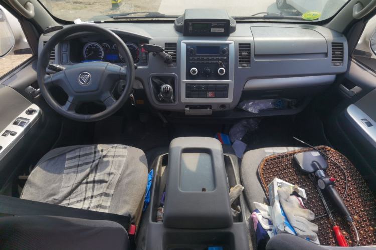 Used Foton Scenic G7 2020 2.4L Commercial Version Long Wheelbase High-Roof 10-Seater Bus China VI Emission Standard 4K22D4M Center Console