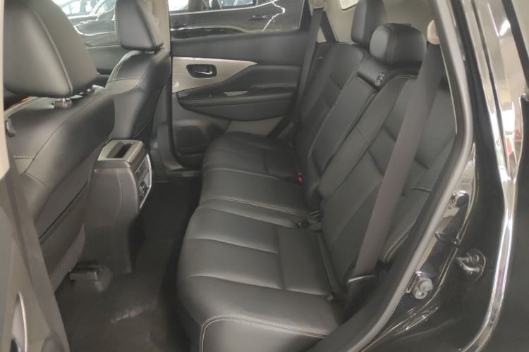 Used Nissan Murano 2021 2.5L XL Two-Wheel Drive Smart Connect Luxury Edition