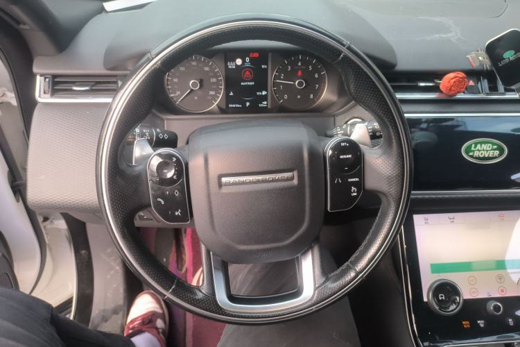 Used Land Rover Range Rover Velar 2019 250 PS