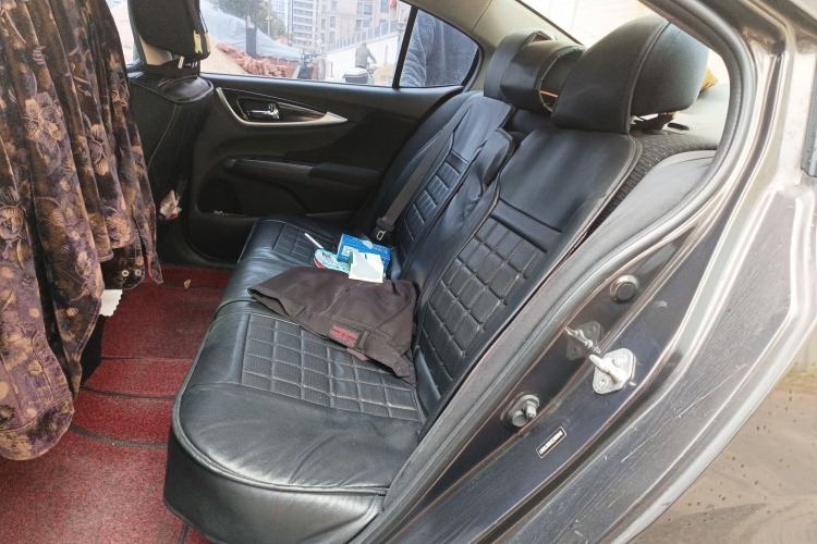 Used Honda Crider 2013 1.8L automatic luxury edition
