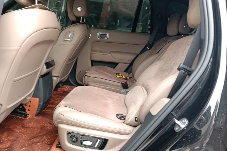 Used Li Auto L8 2025 Max Smart Refresh Edition
