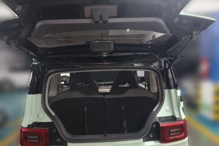 Used Wuling Hongguang MINIEV 2022 Macaron Premium Model – Lithium Iron Phosphate