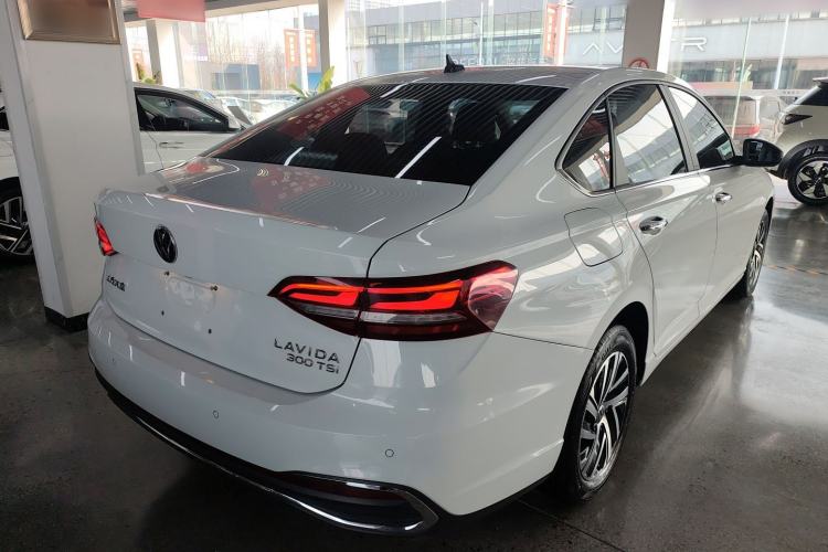 Used Volkswagen Lavida 2023 300TSI DSG Full-Comfort Edition