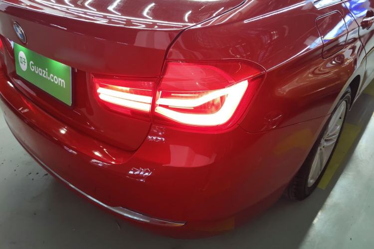 Used BMW 3 Series 2017 320Li Fashion Model Right Rear Taillight