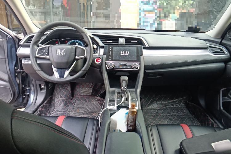 Used Honda Civic 2016 220TURBO CVT Luxury Edition Center Console